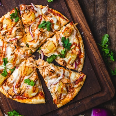 Pizza 4 fromages au menu d'un camion pizza sur OrderIA